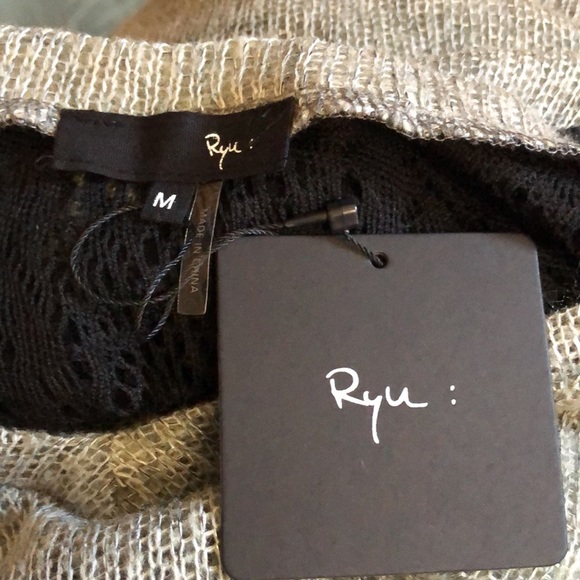 Ryu New Boho Fringe Hi/Lo Acrylic Blend Top - Picture 9 of 9